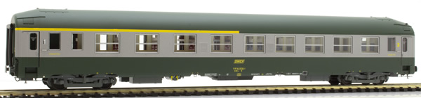 REE Modeles VB-223 - French SNCF Coach UIC Sleeping Coach TH A4c4B5c5x, Green/ALU, Yellow Logo Era IV
